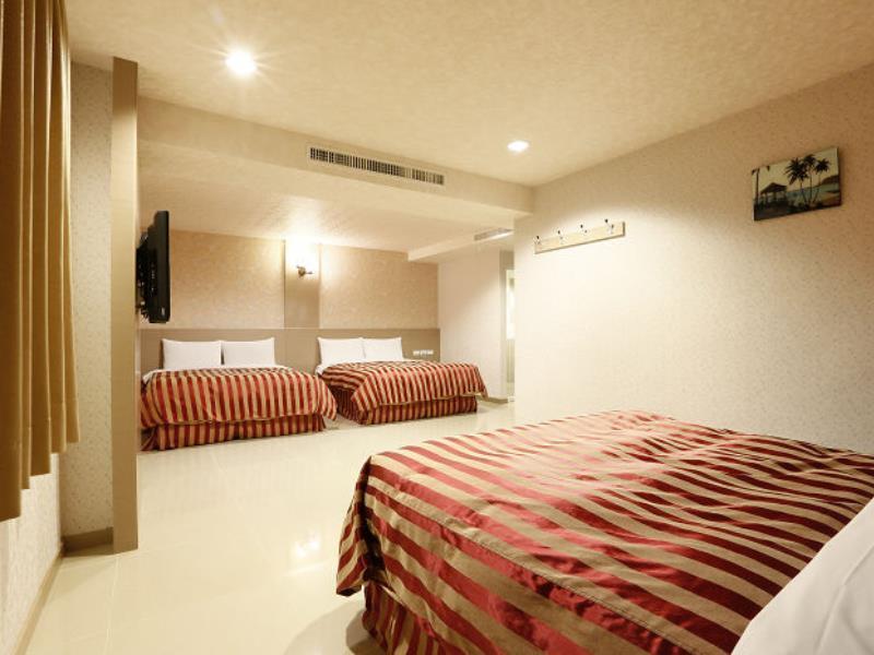 Hua Xiang Motel - Arena Kaohsiung Buitenkant foto
